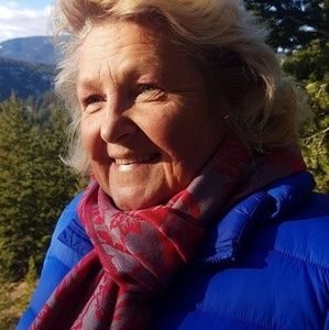 Meet your Posher, Anne-marie